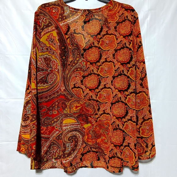 Lane Bryant EUC Women's Bell Sleeve Blouse Size 14/16, Burnt Orange Pattern - Picture 6 of 8
